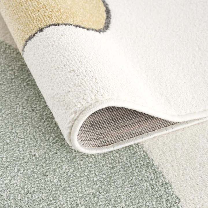 anime-9393-cream makro.jpg