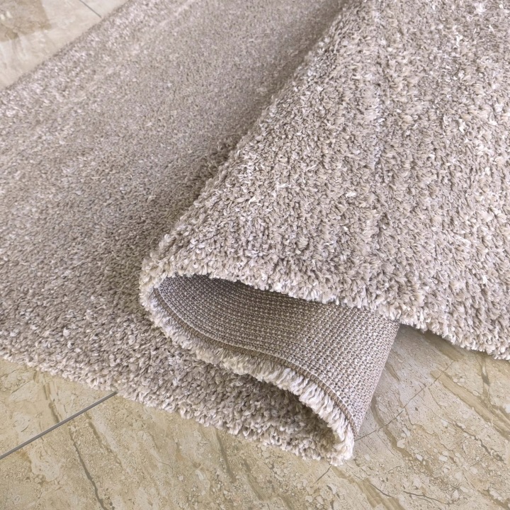 DYWAN-NOWOCZESNY-SHAGGY-PUSZYSTY-JEDNOLITY-BEZOWY-SANTO-200-x-290-Szerokosc-produktu-200-cm.jpg