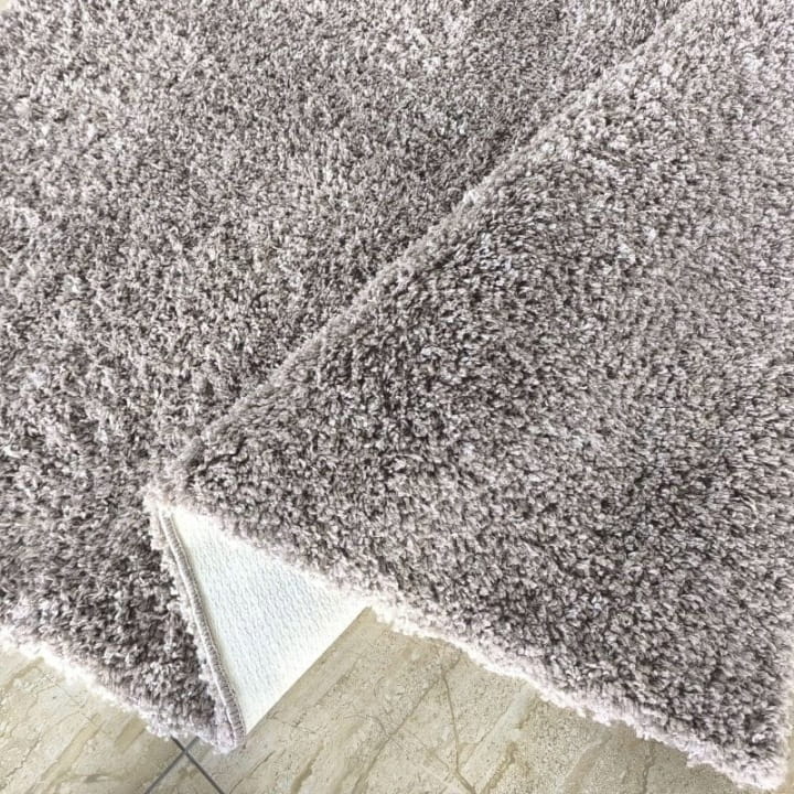 DYWAN-CAMEL-LATTE-ANTYPOSLIZGOWY-DO-LAZIENKI-SALONU-SHAGGY-200X290-Kod-producenta-KAM-LATTE-200X290.jpg